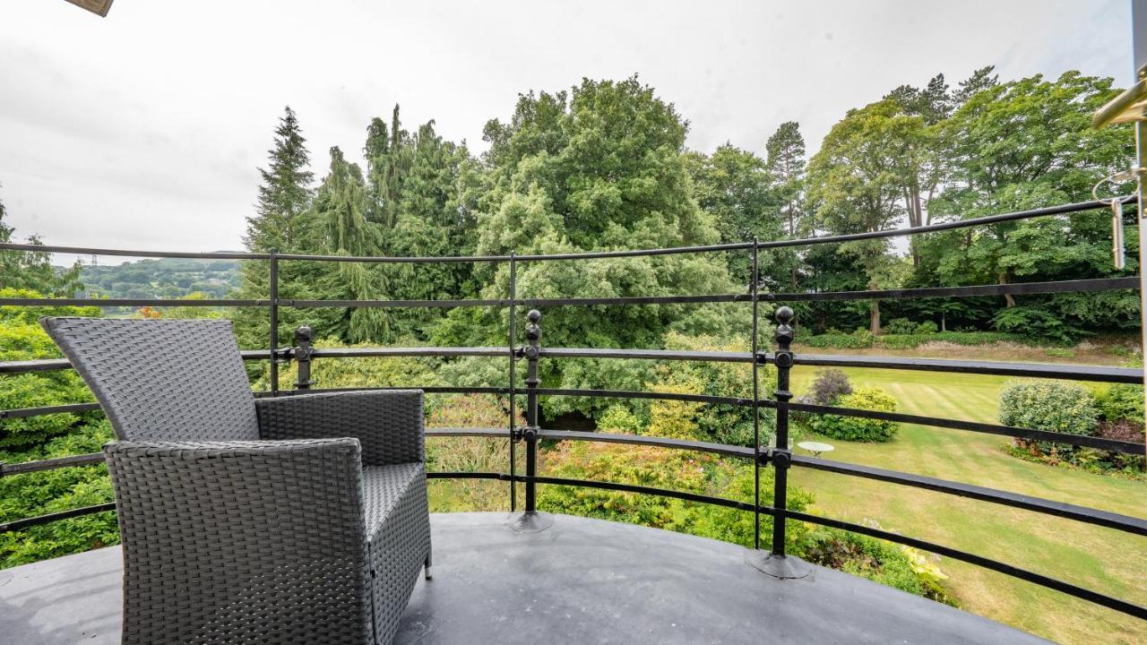 Pantybeiliau House Bed & Breakfast Gilwern ภายนอก รูปภาพ